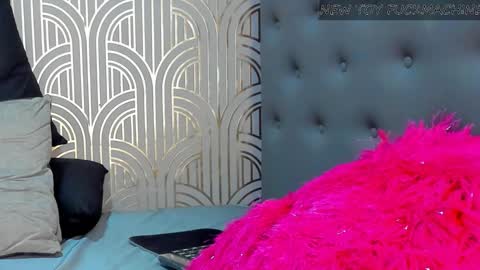   online show from 03.10.25