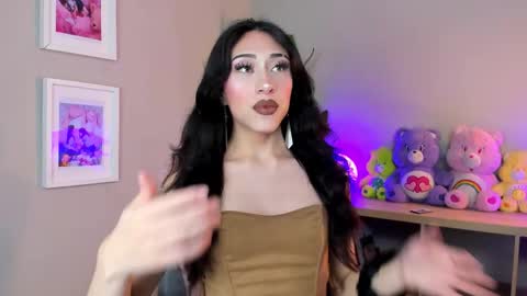 Snapshot of madison_rey__ chatting on 11.25.25 madison_rey__ online show from 11.25.25