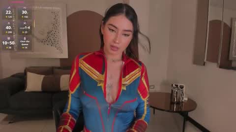 Maddi Collins online show from 10.02.25