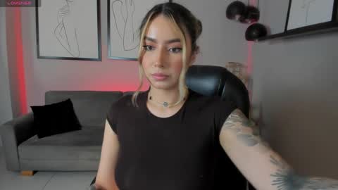 Maddi Collins online show from 04.22.26