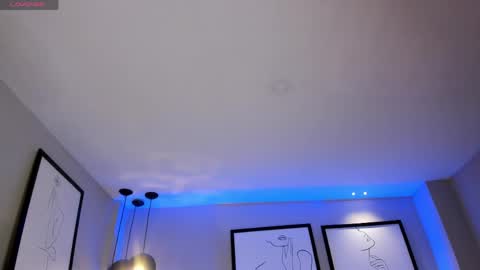 Maddi Collins online show from 04.23.26