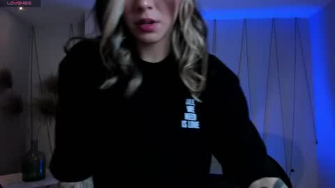 Snapshot of madisoncollinsx chatting on 07.06.26 Maddi Collins online show from 07.06.26