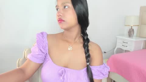 Snapshot of madisongomez16 chatting on 05.31.26 madisongomez16 online show from 05.31.26