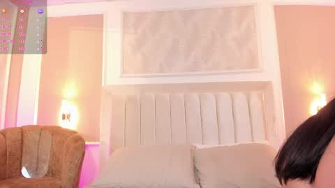Snapshot of madisson_fox1 chatting on 04.24.26 online show from 04.24.26