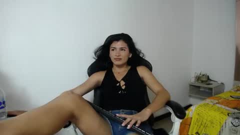 Snapshot of madisson_jones18 chatting on 07.30.26 madisson_jones18 online show from 07.30.26