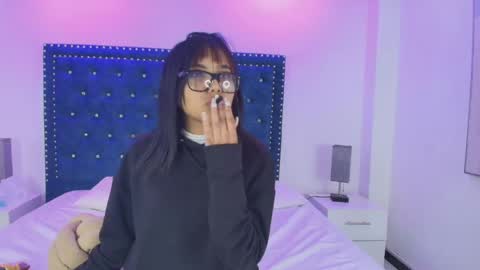 madisson_thompsonn online show from 05.09.26