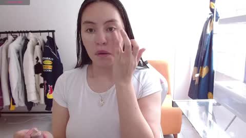 Snapshot of madissonn__ chatting on 06.03.26 MADY online show from 06.03.26