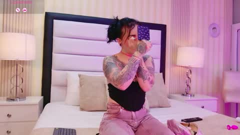Snapshot of madissonpayton chatting on 05.16.26 MadissonPayton online show from 05.16.26