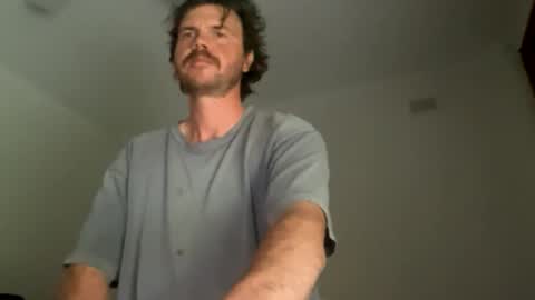 Snapshot of madjiik chatting on 10.16.25 madjiik online show from 10.16.25