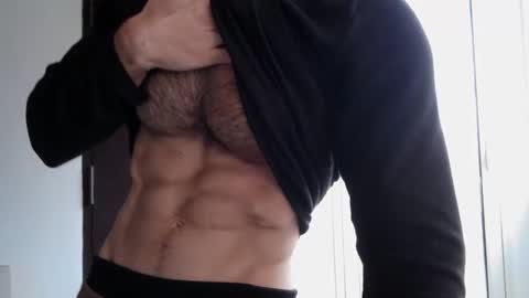 Snapshot of madmax20x chatting on 12.25.24 madmax20x online show from 12.25.24