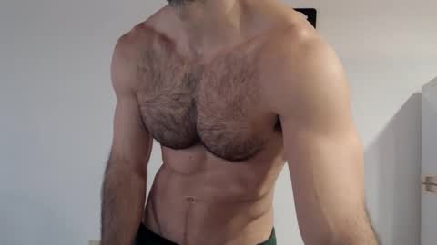 Snapshot of madmax20x chatting on 01.17.25 madmax20x online show from 01.17.25