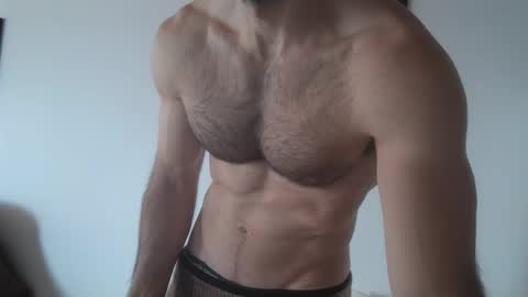 Snapshot of madmax20x chatting on 01.19.25 madmax20x online show from 01.19.25