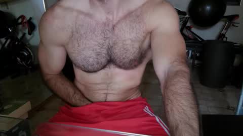 Snapshot of madmax20x chatting on 09.10.25 madmax20x online show from 09.10.25