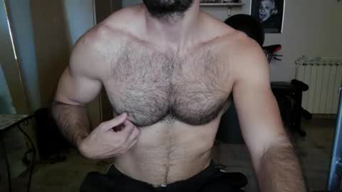 Snapshot of madmax20x chatting on 09.16.25 madmax20x online show from 09.16.25