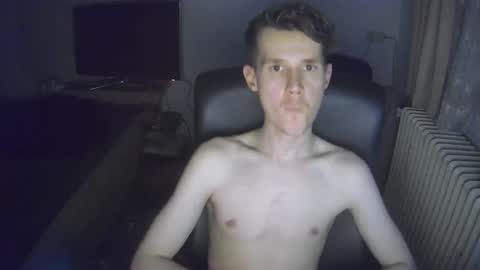 Snapshot of madnessss1215 chatting on 02.25.26 madnessss1215 online show from 02.25.26