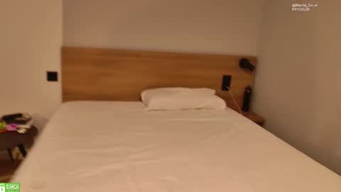 Mommy Lemons online show from 10.04.25