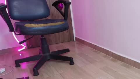 mady  online show from 03.02.25