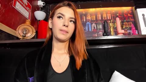 MAEE ANGELS online show from 02.25.25