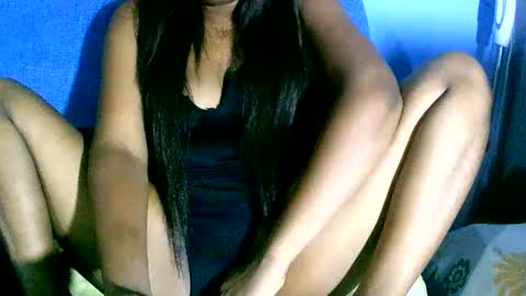 MaelahLove online show from 02.13.25