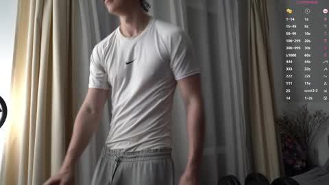 Mike XMaestro 3369 online show from 04.15.26