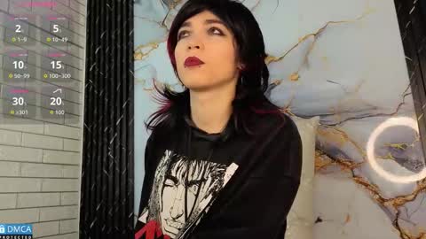 maevekuro online show from 11.05.25