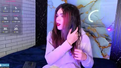 maevekuro online show from 11.24.25