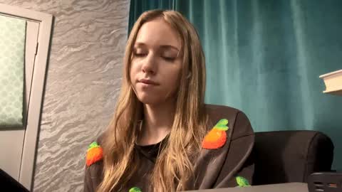 Sara online show from 03.29.26