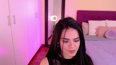 Mafer Flor online show from 10.23.25