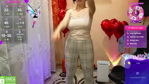 Snapshot of mag1c_eyes chatting on 03.05.25 mag1c_eyes online show from 03.05.25