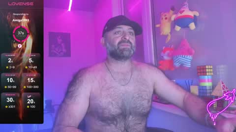 Snapshot of magabear chatting on 01.20.25 Magabear online show from 01.20.25