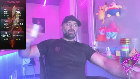Snapshot of magabear chatting on 01.22.25 Magabear online show from 01.22.25