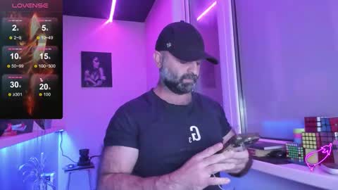 Snapshot of magabear chatting on 09.16.25 Magabear online show from 09.16.25
