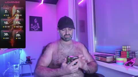 Snapshot of magabear chatting on 09.27.25 Magabear online show from 09.27.25