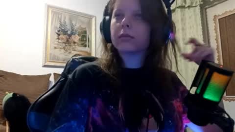 Snapshot of magdalenaortenzio chatting on 11.15.25 Nicole online show from 11.15.25