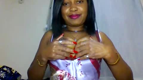 magdalinemus online show from 10.14.25