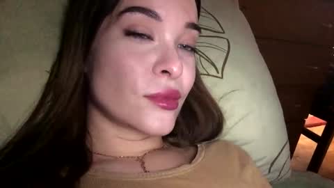 magggg658318 online show from 10.28.25