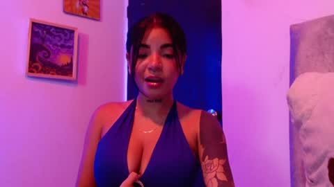 Snapshot of maggie_love77 chatting on 05.15.26 maggie online show from 05.15.26