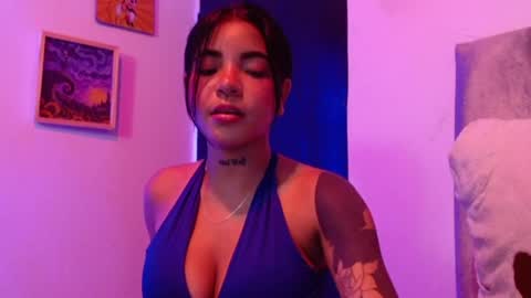 Snapshot of maggie_love77 chatting on 05.16.26 maggie online show from 05.16.26