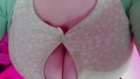 Maggie   online show from 02.12.25