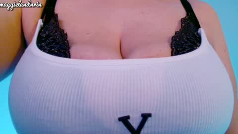 Maggie   online show from 10.14.25