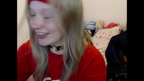 Snapshot of maggieswaggy chatting on 12.11.24 Magdalene Swaggy online show from 12.11.24