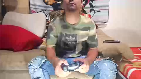 Snapshot of maggot88 chatting on 10.16.25 maggot88 online show from 10.16.25