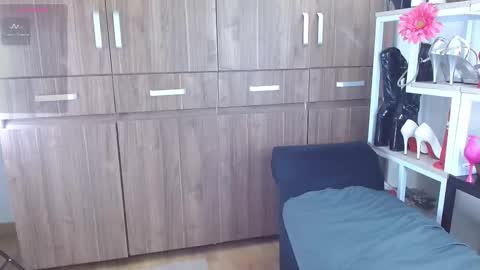 Maghenta-MS mature online show from 02.05.26