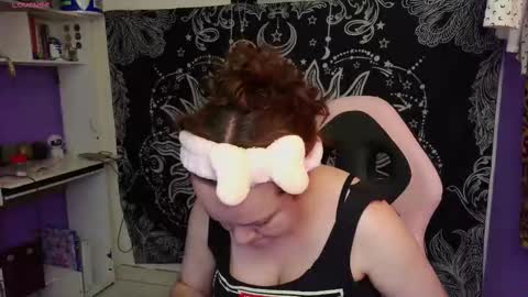 Claire online show from 03.22.26