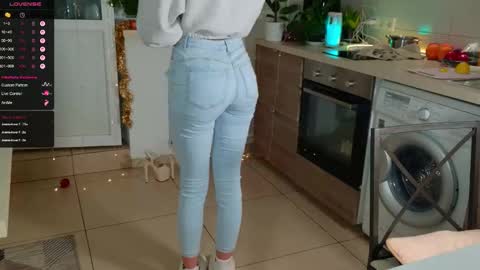 Snapshot of magiclovexo chatting on 01.16.26 MagicLove online show from 01.16.26