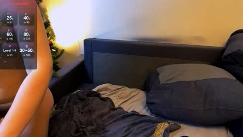 Snapshot of magisuw chatting on 02.12.26 Jade online show from 02.12.26