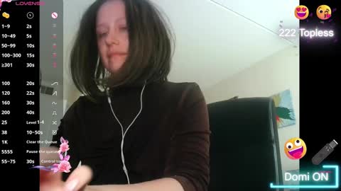 Snapshot of magnitaaa chatting on 01.28.25 magnitaaa online show from 01.28.25