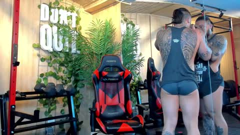 Snapshot of magnus_dahl chatting on 02.12.25 MAGNUS DAHL online show from 02.12.25