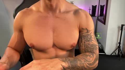 Snapshot of magnus_savage chatting on 04.30.26 If you want me to use the Lovense please let me know -- online show from 04.30.26