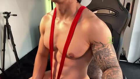 Snapshot of magnus_savage chatting on 05.08.26 If you want me to use the Lovense please let me know -- online show from 05.08.26